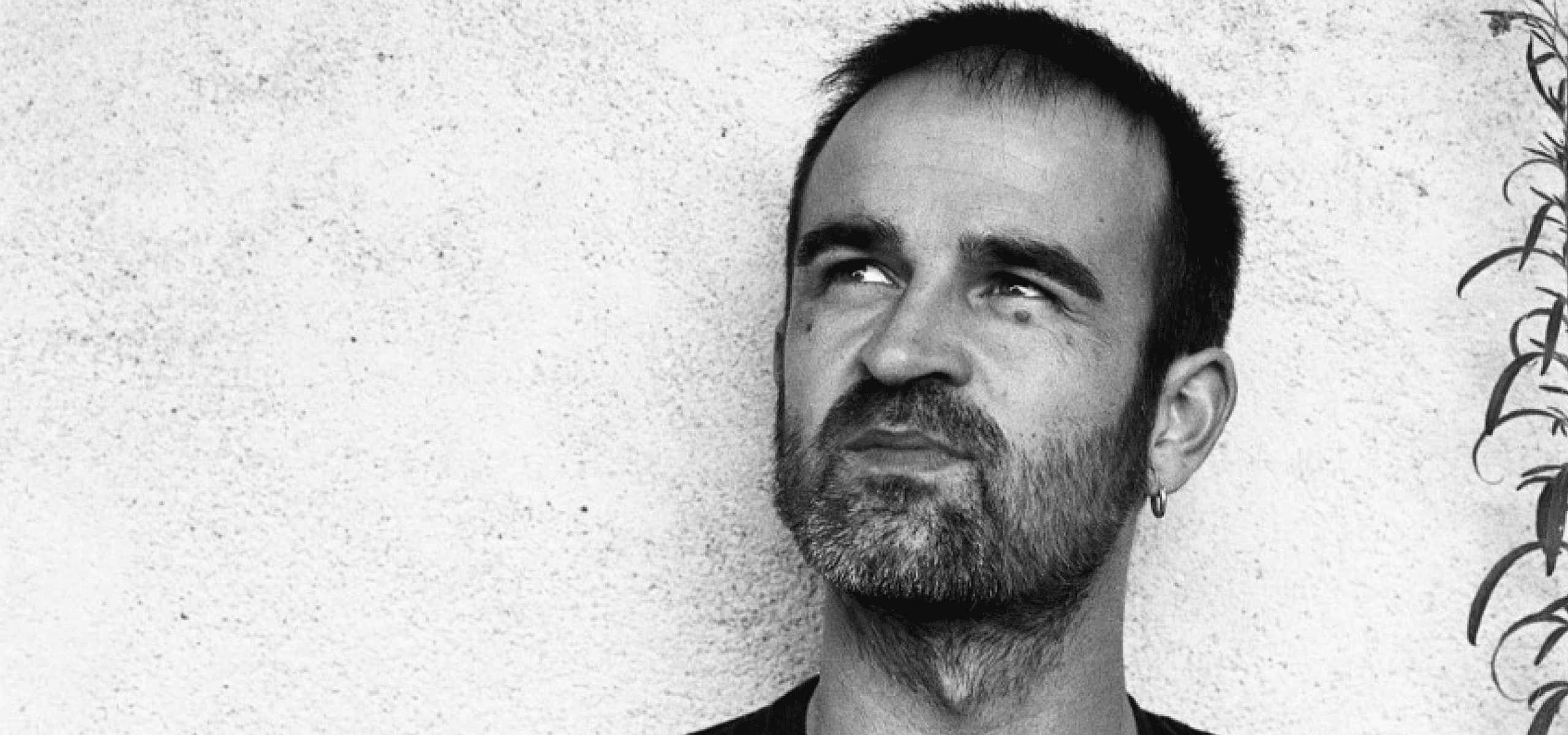 Silence et résistance dans les champs - Carré Magique